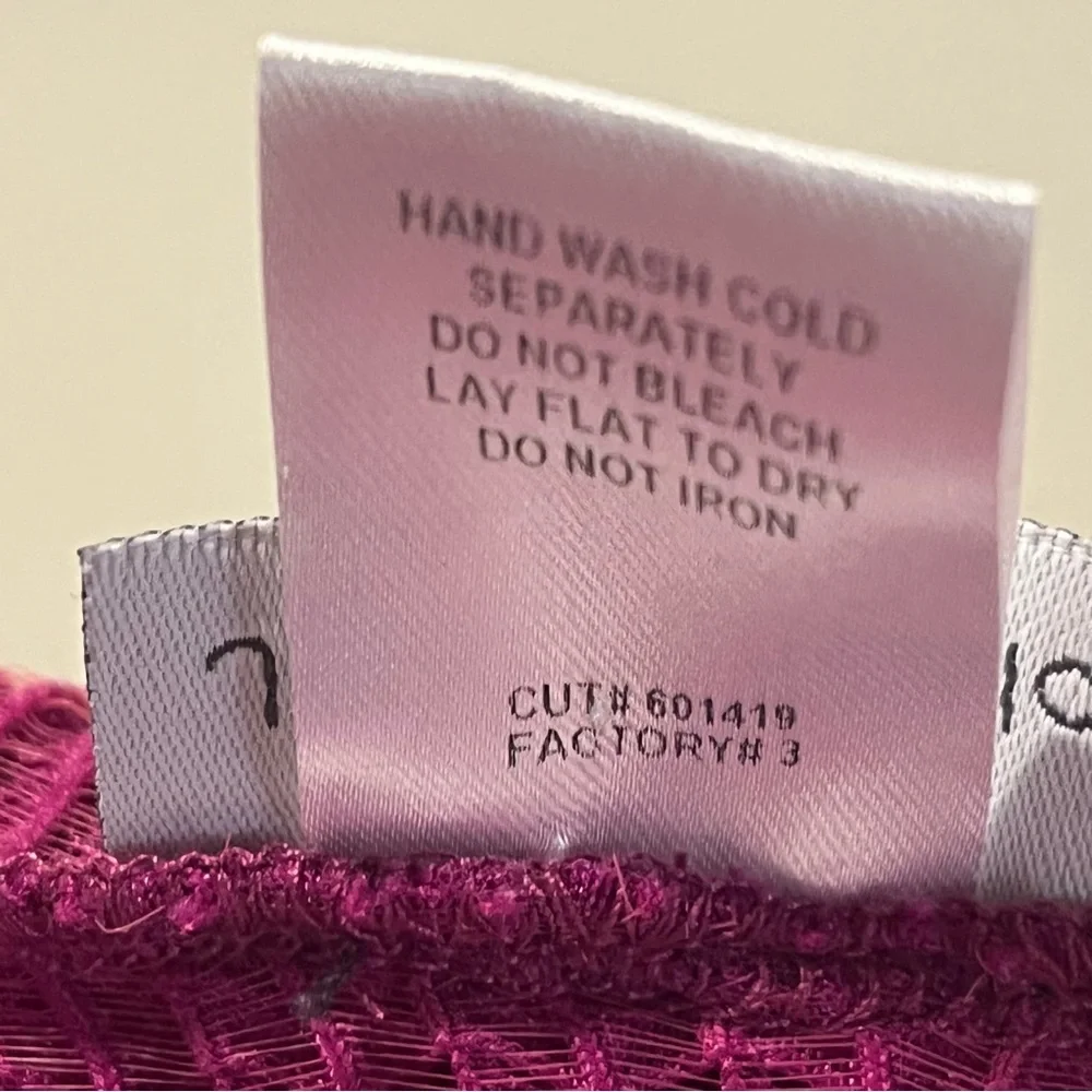 Jordan Taylor Magenta Pink Hooded Swimsuit Cover-up L made in USA - Picture 7 of 10